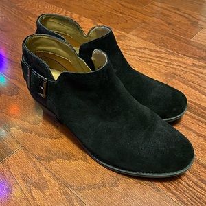 ⚡️VIONIC⚡️ Suede Booties